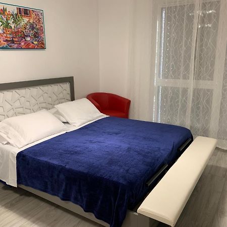 B&B Kelly Plus لوزان المظهر الخارجي الصورة