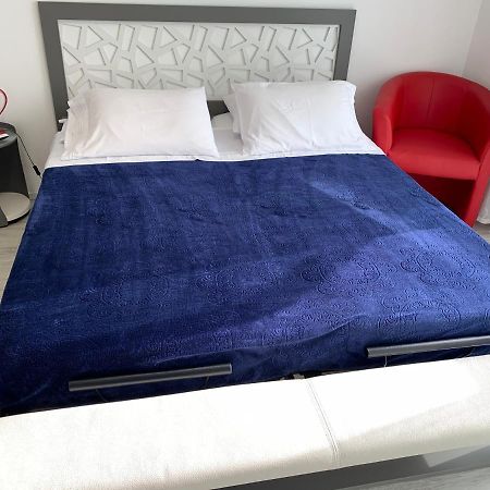 B&B Kelly Plus لوزان المظهر الخارجي الصورة