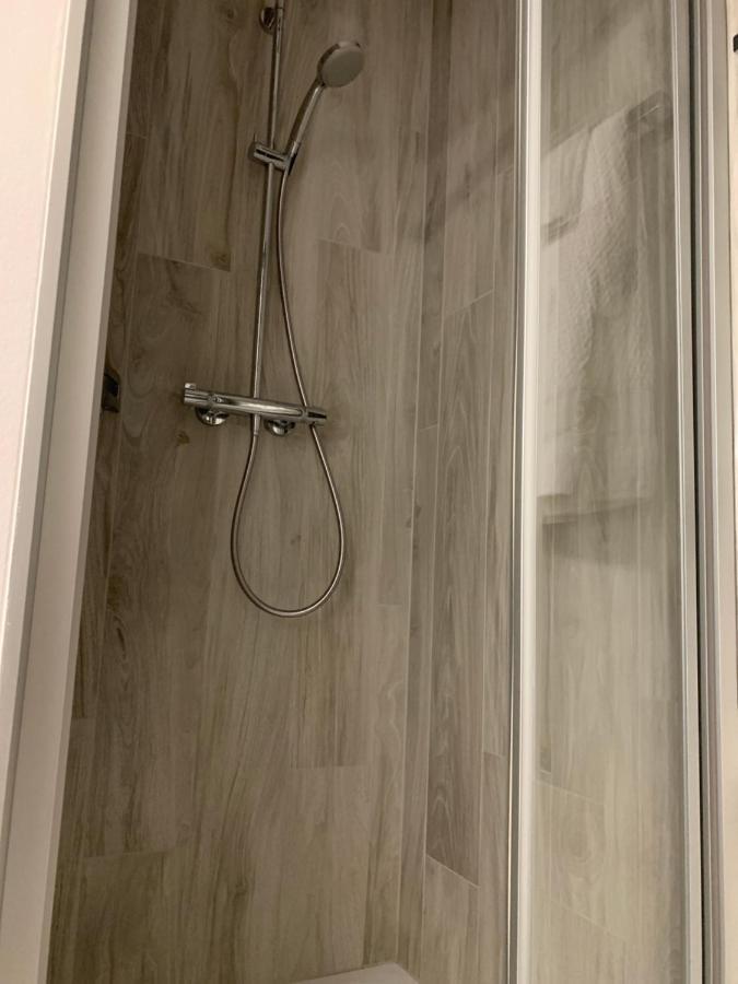 B&B Kelly Plus لوزان المظهر الخارجي الصورة