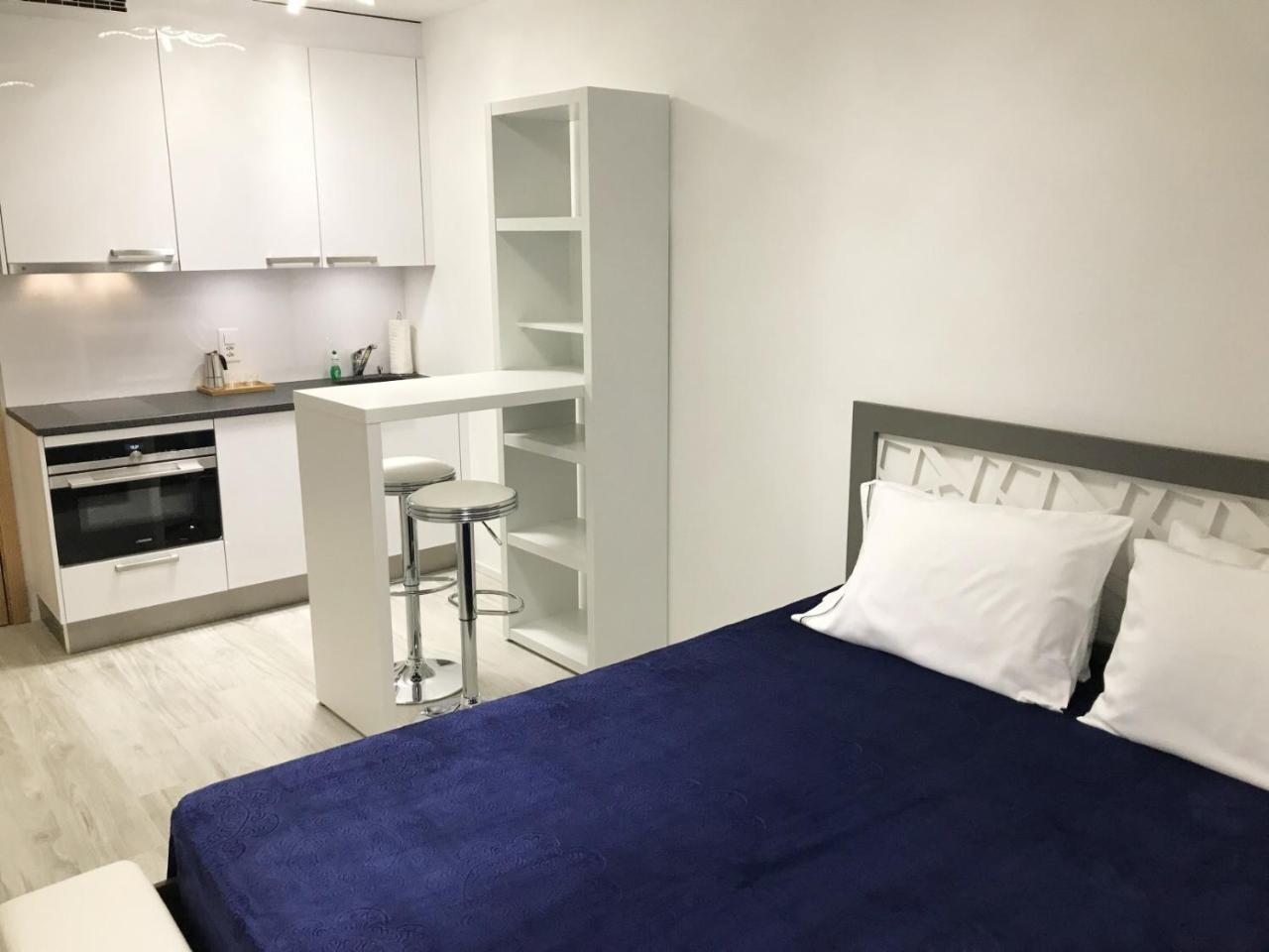 B&B Kelly Plus لوزان المظهر الخارجي الصورة